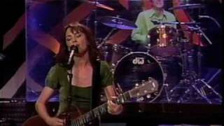 Susanna Hoffs &quot;All I Want&quot; Live