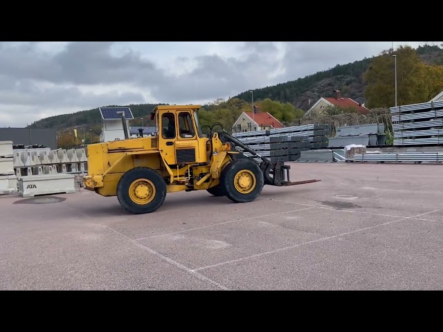 768183 Loader Volvo L70