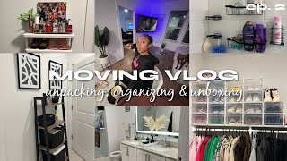 moving vlog ep. 2 : unpacking boxes, organizing my bathroom and closet, and opening packages