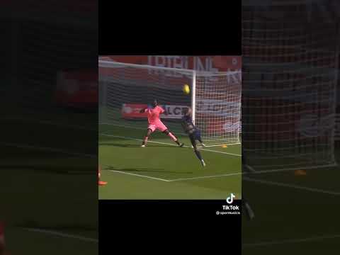 Irvin Cardona 😱🥶😱🥶 - Sub For More - property of: Spormusica