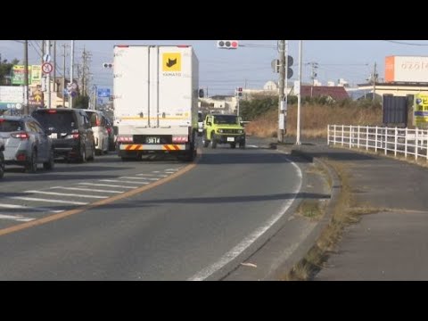 YouTube Video ２人乗りのオートバイが転倒　１０代の男性が重体　静岡・磐田市