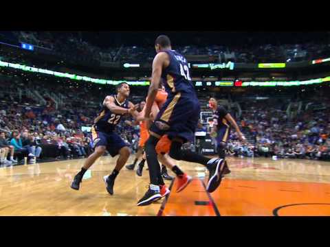 Goran Dragic Goes Spin Cycle for the Layup