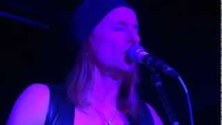 Heavy Metal Kids "Blow It All Away" Live at The Diamond