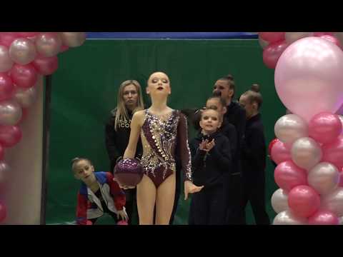 Ikan Anastasiia 2007 ball