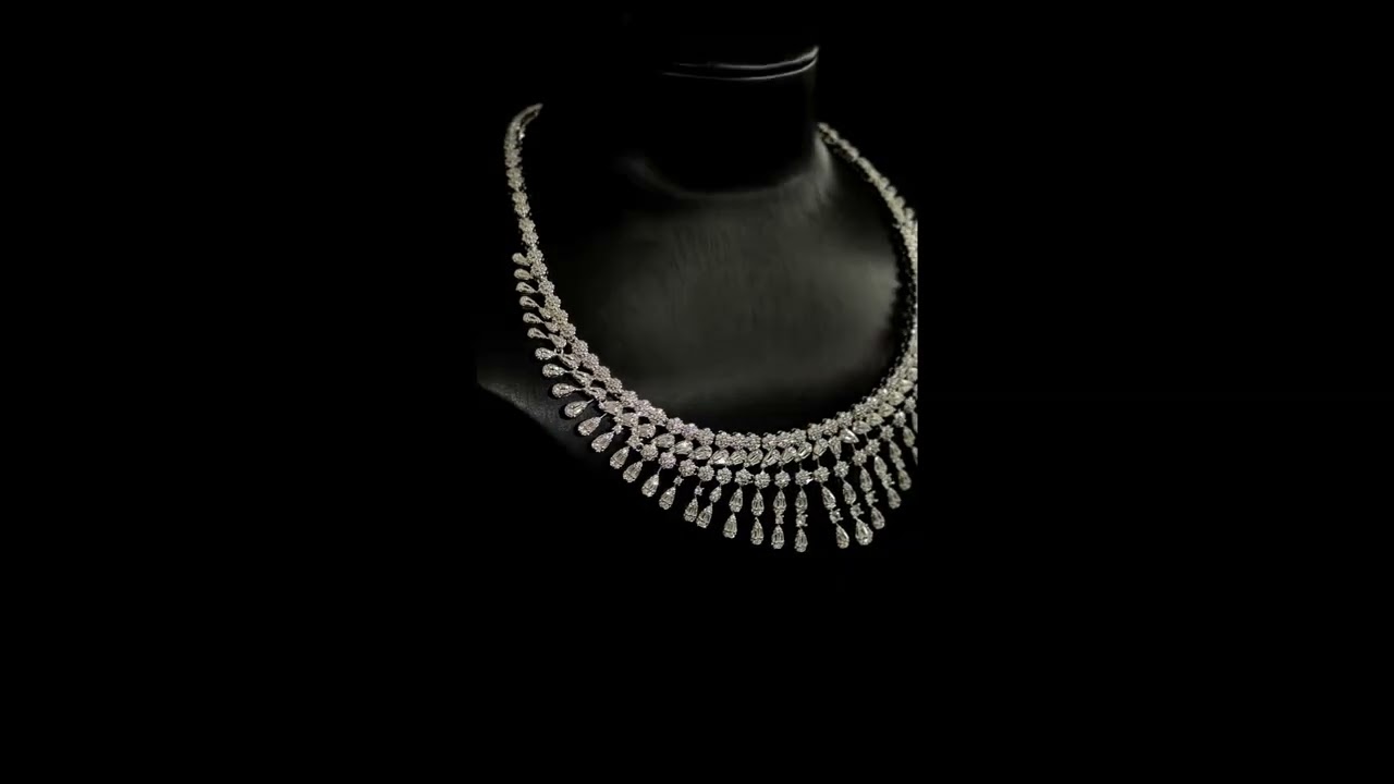 Gradient design accessory set with sparkling stones