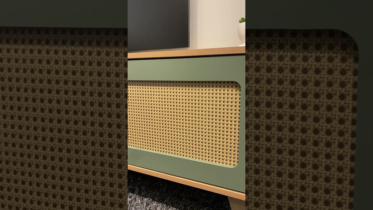 Thumbnail do vídeo - Rack Charlotte - Carvalho C / Menta