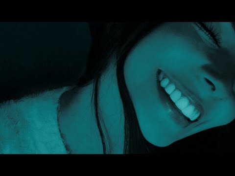 THE WHOLE WORLD stops & stares when you ✨️SMILE✨️