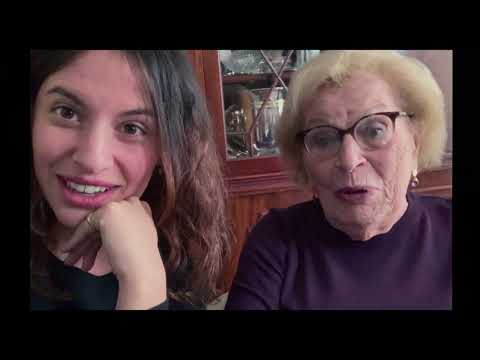 Julia et Frankie annoncent le film.