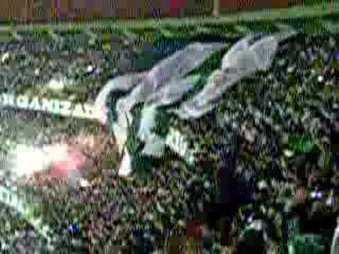 Coritiba x Marília 16/11/07 (entrada em campo)