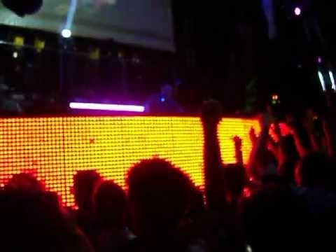 Tiesto @ Pacha La Pineda Spain 2012.Aug.5 (In my Mind)
