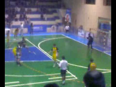 liga nacional de Handebol- Chapecó x Blumenau (gol de sete 2)