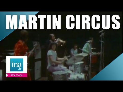 Martin Circus "Tout tremblant de fièvre" (live officiel) | Archive INA