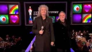 Brian May & Roger Taylor present Brit Award Best Int'l Group 21 Feb 2012