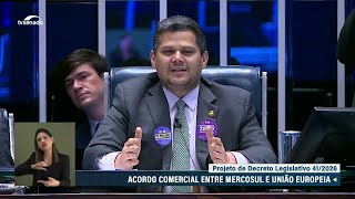 'Exemplo de luta para todas as brasileiras', diz Alcolumbre sobre Maria da Penha