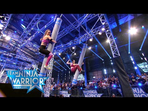 S2E5 - Rough 'N' Tough vs. Touchdown