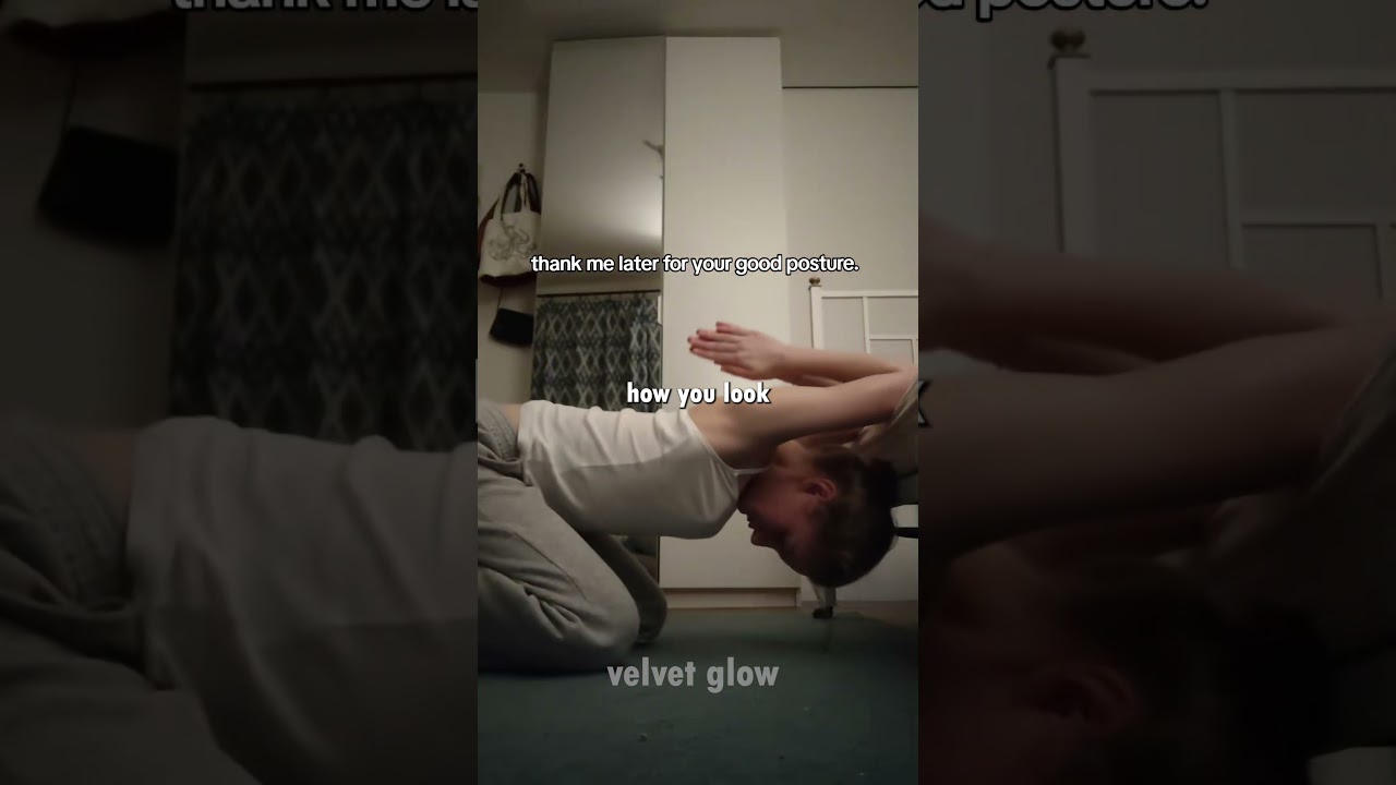 🧍‍♀️ Posture = Power The 60 Second Model Glow Up Hack