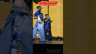 Download lagu Kyuhyun's judgmental stare as Leeteuk shows off his abs mp3 Download lagu Kyuhyun's judgmental stare as Leeteuk shows off his abs mp3