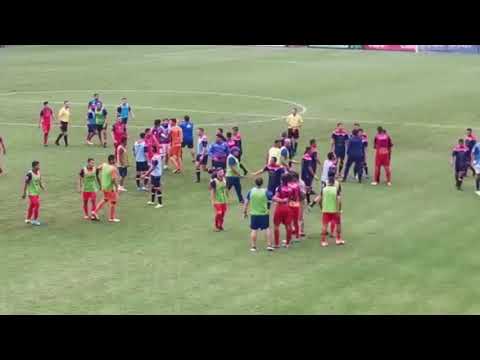 Así fue la batalla campal entre Municipal y Xelajú MC