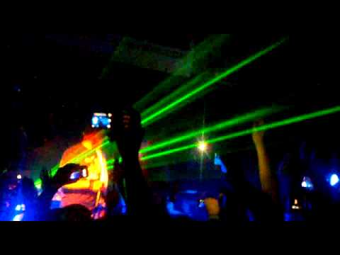 Chakuza live in Wels [29.04.2011] - Wixxa feat. Jack Untawega