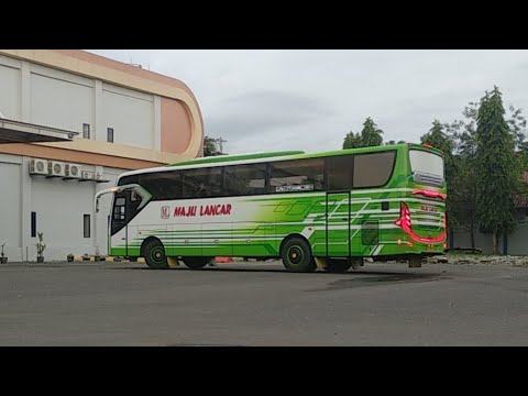 PERPADUAN 3 KAROSERI DALAM 1 BUS ,PO MAJU LANCAR