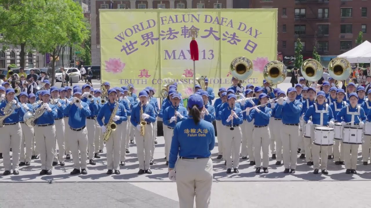 天国乐团振奋人心的开场乐