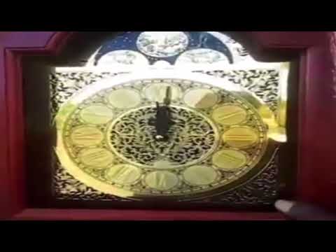 Spamton sells clocks