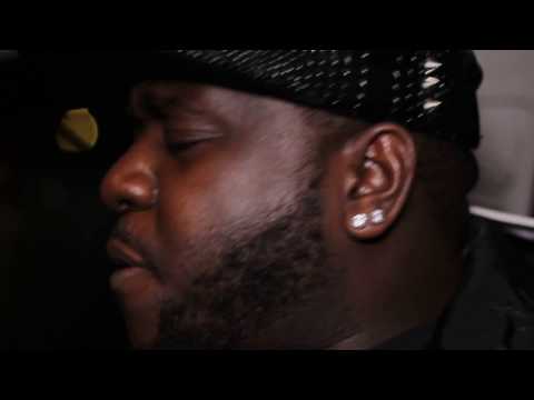 Simon SEZ freestyles to a Grime instrumental