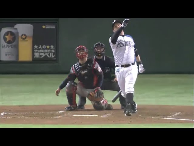 【2回裏】高々と運んだファイターズ・レアードのバックスクリーン弾!! 2015/9/3 F-M