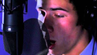Nick Jonas talks about recording with Alfie Boe