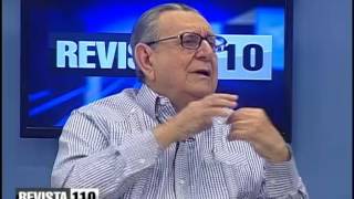 Personas que hacen carrera política al cumplir con su deber