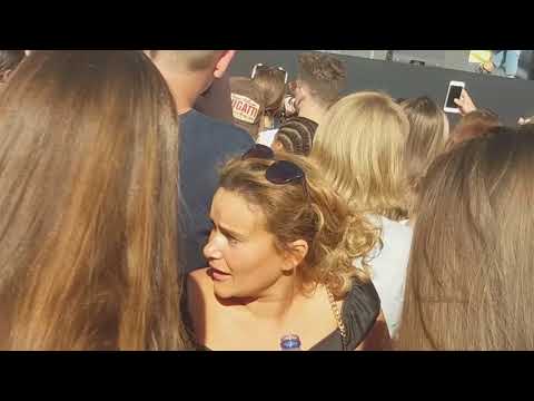 Famke Louise live urban rebels