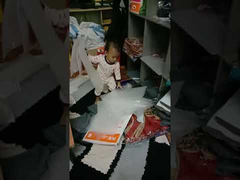 BAYI KENA MARAH SEPAHKAN RUMAH