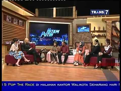 Hitam Putih - 7 Mei 2015 - Dilema Ibu Pekerja Karir VS Anak [FULL]