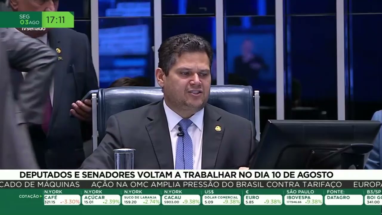 Deputados e senadores voltam a trabalhar no dia 10 de agosto
