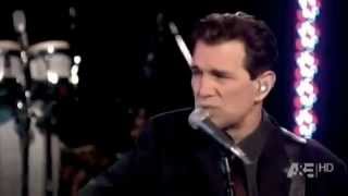 Chris Isaak - Breaking Apart