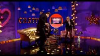 Tom Hiddleston Dancing on Chatty Man HD