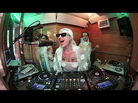 Shakti Stream w/ Dance Divine b2b Vera Moro @ Kiosk Radio 15.06.2022