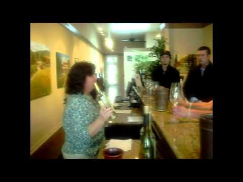 Mount View Hotel: Out n About : Up valley Vintners