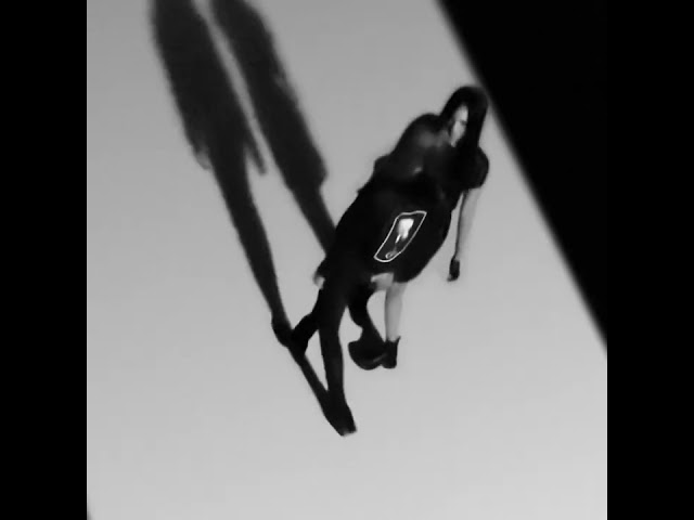 Keramik-Turmalin-Glätteisen Rowenta K/Pro Stylist Karl Lagerfeld 210°C 8 Temperaturstufen Ionen LCD Schwarz video