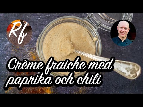 En kall lättlagad crème fraichesås med paprikapulver och chili som Ancho chili samt Chipotle chili; lökpulver, vitlökspulver, vitvinsvinäger och honung.>