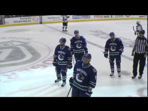 Mason Raymond 7-2 Goal - Canucks Vs Sharks - R3G2 2011 Playoffs - 05.18.11 - HD