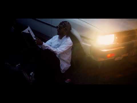 Spread Love , Be Love , Love