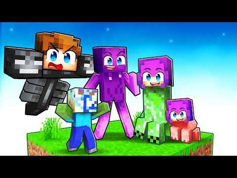 Having a MONSTER FAMILY in Minecraft!