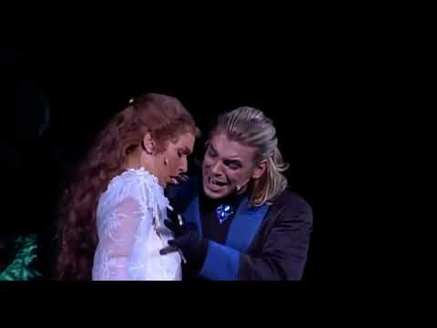 Elisabeth das Musical Wien 2005 Trailer (*flashing lights*)