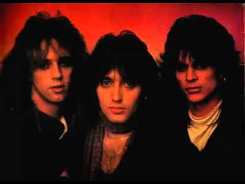 Divlje Jagode 02 Krivo je more (Album Divlje Jagode 1978)