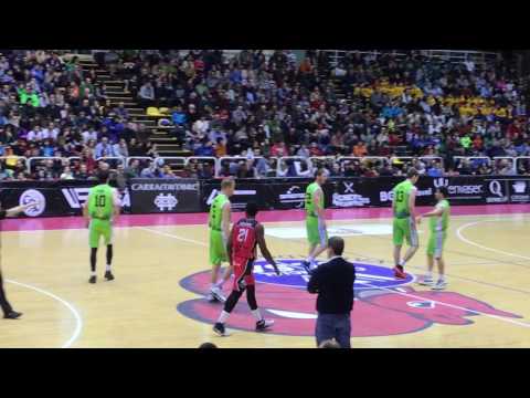 Comercial Usla CBC Valladolid 54 - 56 Carrefour El Bulevar