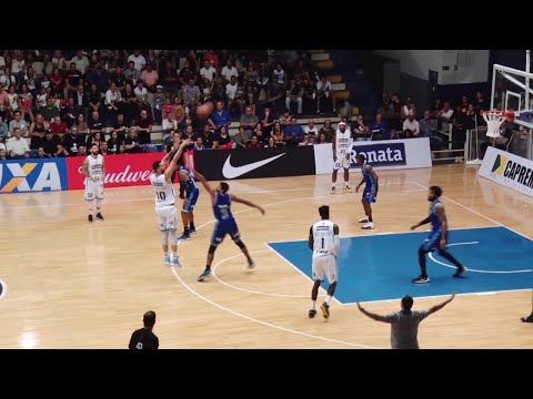 Rio Claro joga bem, mas leva virada no final