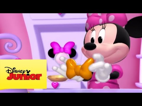 Fuga en la Tubería | Minnie Toons
