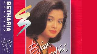 Download lagu Biar Kusendiri - Betharia Sonata mp3