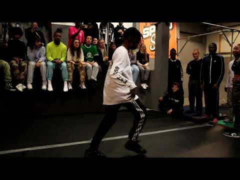 Chanel vs Pakkisi Semi-Finals Birds in the trap battle